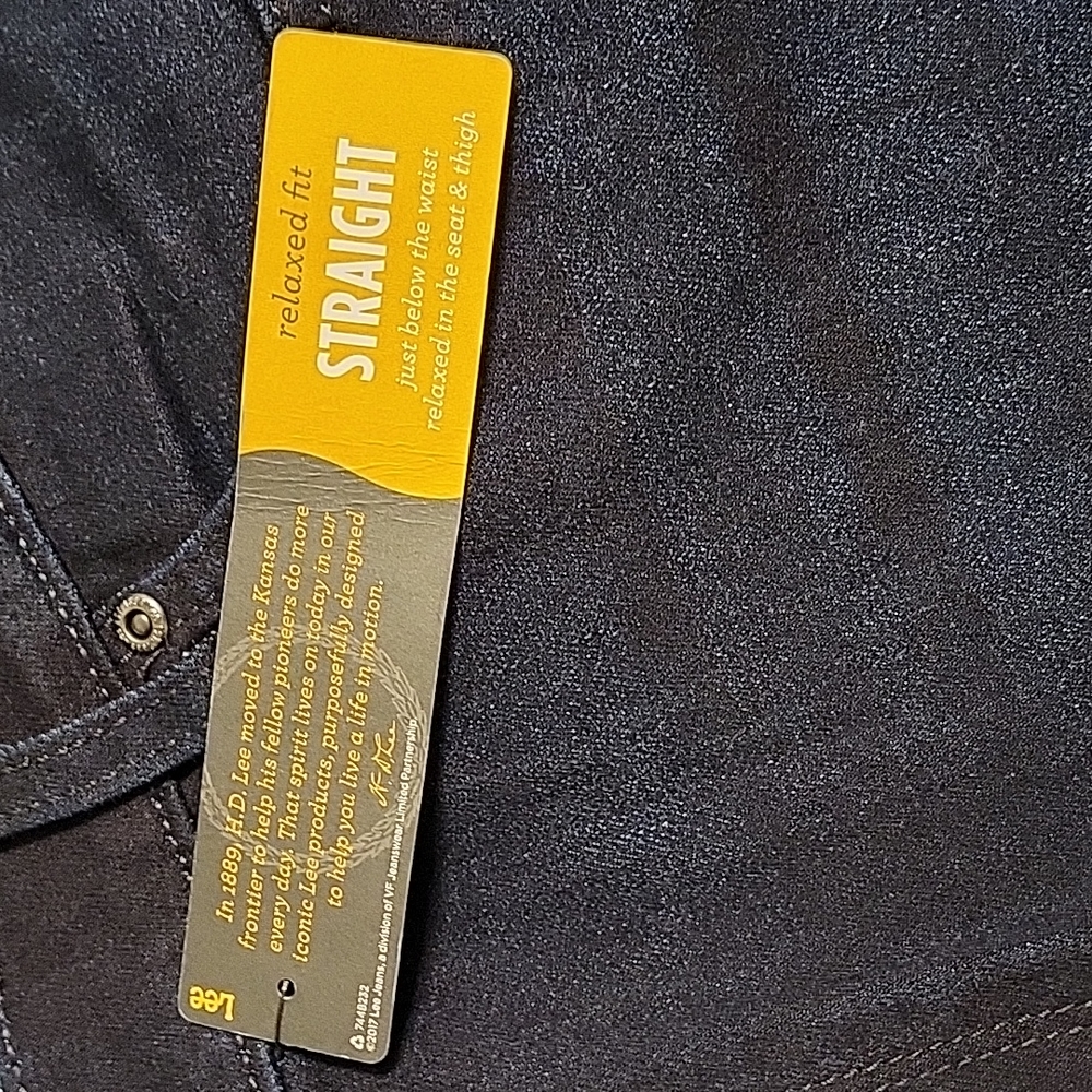 Jeans - Picture 5 of 5